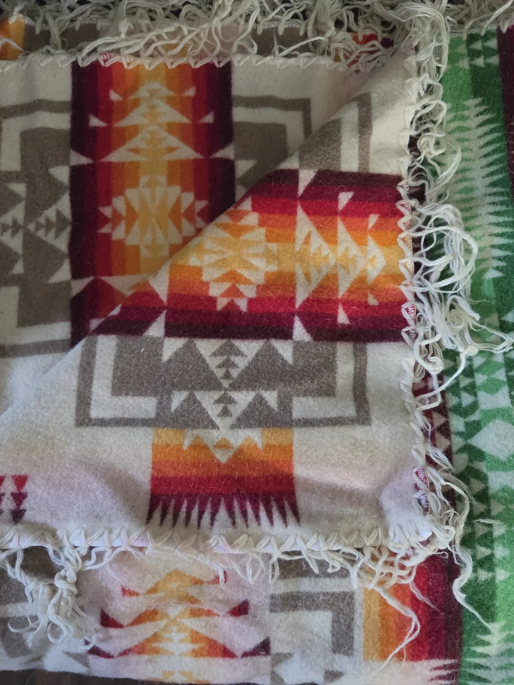 Beaver State Pendleton Antique Woolen Mills 64x64 Blanket